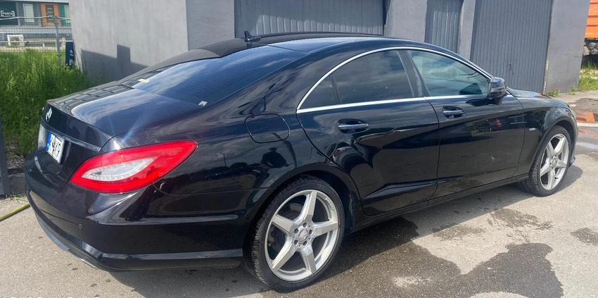 Mercedes-Benz CLS cena 139900 przebieg: 15200, rok produkcji 2012 z Lubraniec małe 79